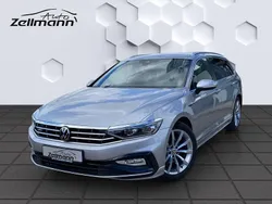 Silber Gebraucht 2023 VW Passat Elegance Kombi | 34.734 € (Etwas zu teuer)