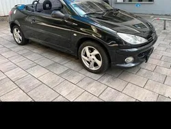 Schwarz Gebraucht 2005 Peugeot 206 Kleinwagen | 1.500 € (Fairer Preis)