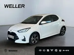 Weiss Neu 2025 Toyota Yaris Hybrid Kleinwagen | 21.990 €