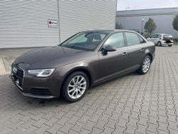 Grau Gebraucht 2017 Audi A4 Limousine | 14.900 € (Superpreis)