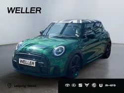 Gruen Gebraucht 2021 Mini John Cooper Works Kleinwagen | 22.980 € (Etwas zu teuer)