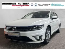 Weiß Gebraucht 2017 VW Passat GTE Kombi | 17.890 € (Fairer Preis)