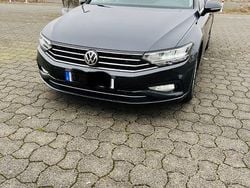 Grau Gebraucht 2020 VW Passat Business Limousine | 19.500 € (Superpreis)