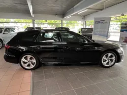 Mythosschwarz Gebraucht 2024 Audi A4 S-Line Kombi | 37.400 € (Fairer Preis)