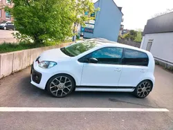 Weiß Gebraucht 2018 VW up! GTI Kleinwagen | 9.400 € (Fairer Preis)
