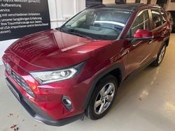 Rot Gebraucht 2019 Toyota RAV4 Hybrid Lounge SUV | 22.190 € (Fairer Preis)