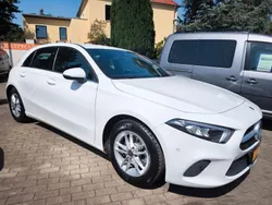 Weiß Gebraucht 2019 Mercedes A180 Limousine | 20.980 € (Guter Preis)