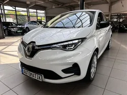 Weiß Gebraucht 2020 Renault Zoe Life Kleinwagen | 11.690 € (Fairer Preis)