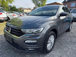 Grau (metallic) Gebraucht 2020 VW T-Roc SUV | 13.999 € (Guter Preis)