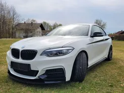 Weiß Gebraucht 2021 BMW M240 Performance Coupé | 39.400 €