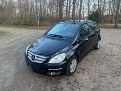 Schwarz Gebraucht 2009 Mercedes B160 Van / Kleinbus | 4.199 € (Guter Preis)
