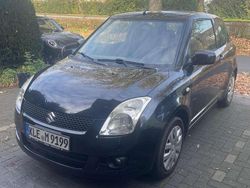 Schwarz Gebraucht 2008 Suzuki Swift Limousine | 2.300 € (Fairer Preis)