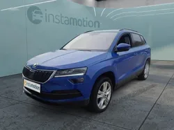 Blau Gebraucht 2021 Skoda Karoq Style SUV | 21.930 € (Guter Preis)