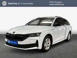 Moonweiß perleffekt Gebraucht 2024 Skoda Octavia SportLine Kombi | 36.890 €