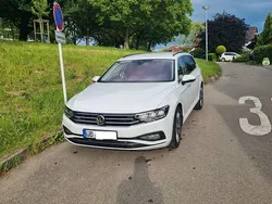 Weiß Gebraucht 2019 VW Passat Business Kombi | 21.900 € (Teuer)