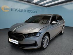 Silber Gebraucht 2025 Skoda Superb Kombi | 46.699 €