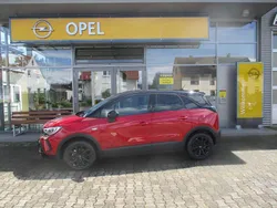 Rot Gebraucht 2024 Opel Crossland Elegance SUV | 24.950 € (Etwas zu teuer)