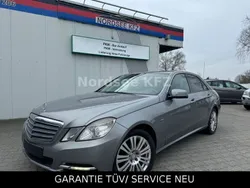 Silber Gebraucht 2011 Mercedes E200 Limousine | 9.500 € (Fairer Preis)