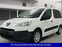 Weiß Gebraucht 2009 Peugeot Partner Comfort Van / Kleinbus | 5.990 € (Fairer Preis)
