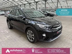 Schwarz Gebraucht 2021 Kia Stonic Vision SUV | 14.890 € (Guter Preis)