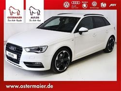 Weiß Gebraucht 2015 Audi A3 Sportback Ambition Kleinwagen | 29.980 €
