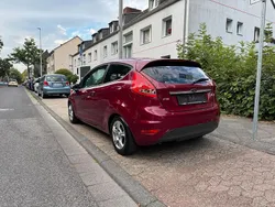 Rot Gebraucht 2009 Ford Fiesta Kleinwagen | 1.750 € (Guter Preis)
