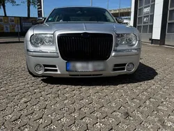 Silber Gebraucht 2004 Chrysler 300C Limousine | 5.499 € (Fairer Preis)