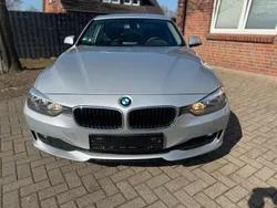 Silber Gebraucht 2015 BMW 320 Limousine | 11.450 € (Guter Preis)