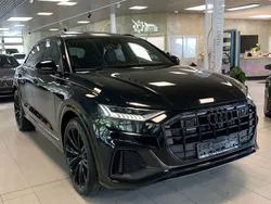 Mythosschwarz metallic Gebraucht 2021 Audi Q8 Sport SUV | 61.999 € (Fairer Preis)