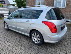 Silber Gebraucht 2013 Peugeot 308 Kombi | 3.900 € (Fairer Preis)
