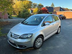 Silber Gebraucht 2006 VW Golf Plus Goal Van / Kleinbus | 5.490 € (Etwas zu teuer)