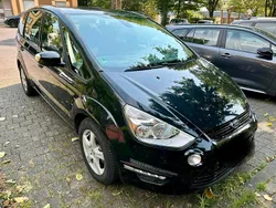 Schwarz Gebraucht 2015 Ford S-MAX S Van / Kleinbus | 12.500 € (Fairer Preis)