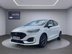 Frostweiß Gebraucht 2023 Ford Fiesta ST-Line Kleinwagen | 20.470 € (Fairer Preis)
