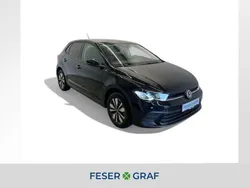 Deep black perleffekt Gebraucht 2024 VW Polo Move Limousine | 20.440 € (Guter Preis)