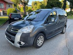 Blau Gebraucht 2009 Citroën Berlingo Van / Kleinbus | 5.900 € (Fairer Preis)