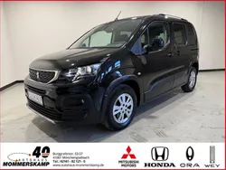 Schwarz Gebraucht 2021 Peugeot Rifter Allure Van / Kleinbus | 21.480 € (Guter Preis)