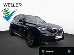 Alpinweiß (weiß) Gebraucht 2025 BMW X5 M Sport SUV | 90.700 € (Superpreis)