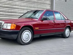 Rot Gebraucht 1985 Mercedes 190 Limousine | 13.950 €