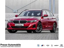 Rot Gebraucht 2022 BMW 320 Performance Kombi | 27.990 € (Guter Preis)