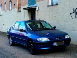 Blau Gebraucht 1996 Peugeot 306 Limousine | 1.999 €