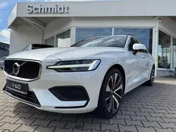 Crystal white pearl Gebraucht 2024 Volvo V60 Core Kombi | 36.880 € (Guter Preis)