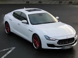 Weiss Gebraucht 2019 Maserati Ghibli Coupé | 30.490 € (Superpreis)
