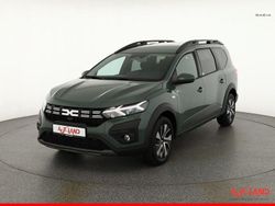 Grün Neu 2025 Dacia Jogger Expression Van / Kleinbus | 21.785 € (Fairer Preis)