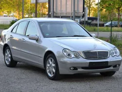 Brillantsilber metalliclack Gebraucht 2003 Mercedes C180 Limousine | 6.290 €