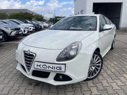 Weiß Gebraucht 2012 Alfa Romeo Giulietta Quadrifoglio Verde Kleinwagen | 10.999 € (Etwas zu teuer)