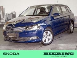 Blau Gebraucht 2015 Skoda Fabia Style Kombi | 9.580 € (Guter Preis)