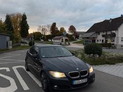 Schwarz Gebraucht 2009 BMW 325 Limousine | 9.500 € (Teuer)