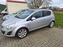 Grau Gebraucht 2011 Opel Corsa Innovation Limousine | 3.500 € (Fairer Preis)