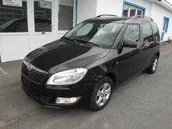 Schwarz Gebraucht 2014 Skoda Roomster Plus Edition Kombi | 1.990 € (Fairer Preis)