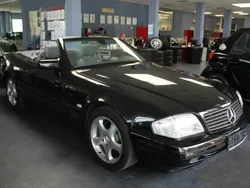 Obsidianschwarz metallic Gebraucht 1999 Mercedes SL280 Cabrio | 19.980 € (Superpreis)